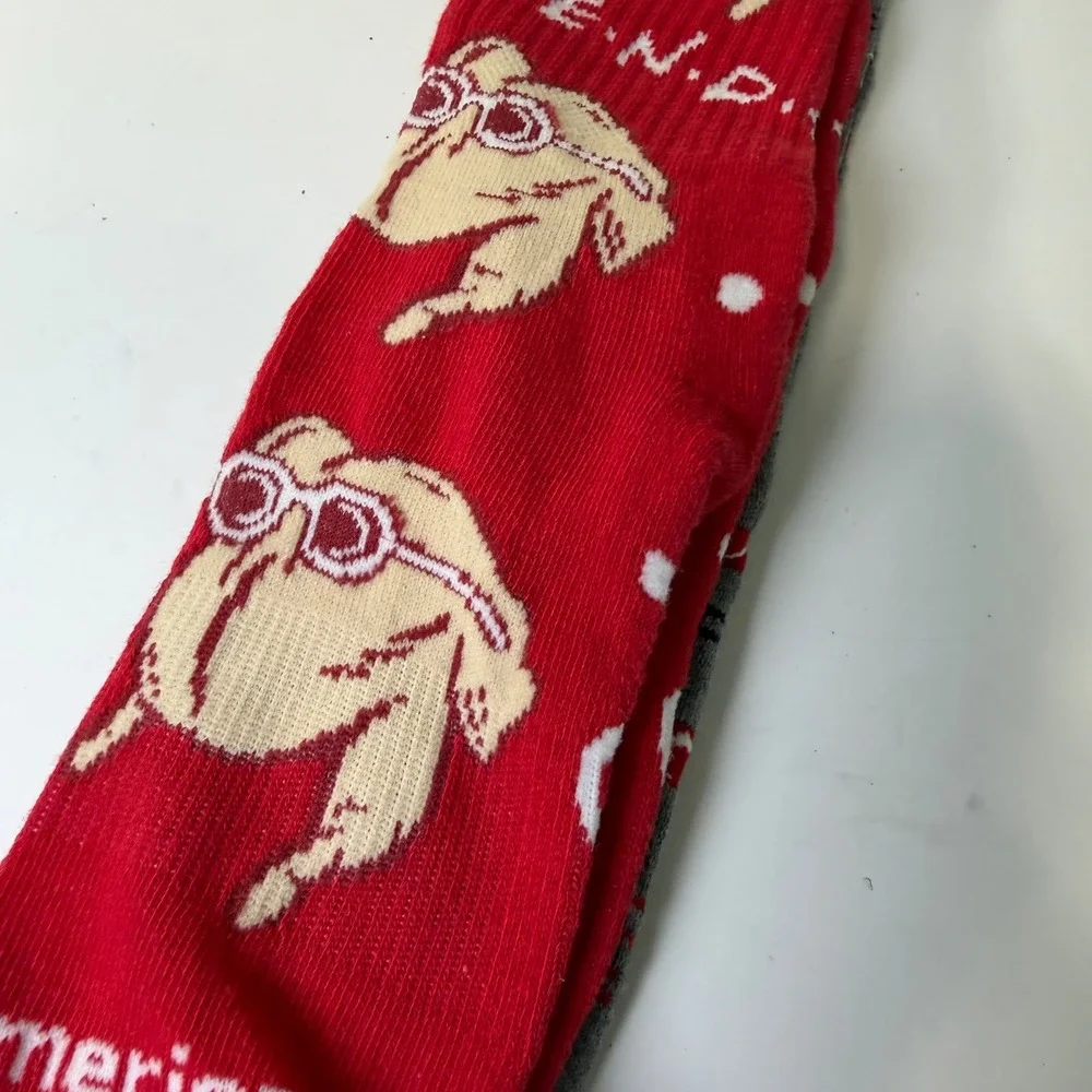 Friends TV‎ Show American Red Cross Socks 2 Pair Pack Turkey Grey Red Bioworld